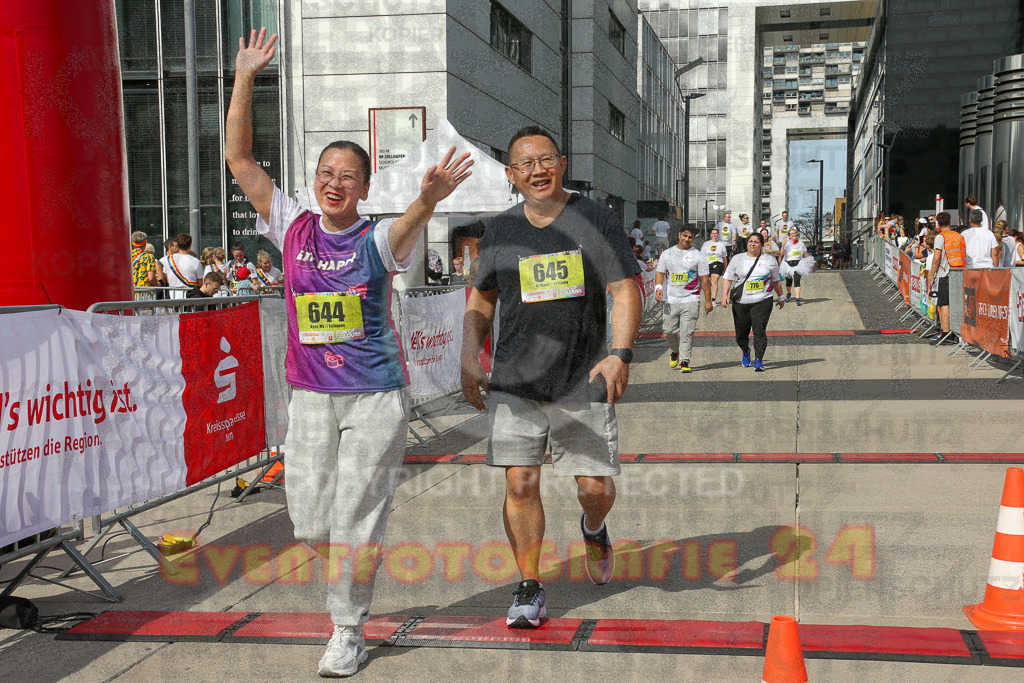 250920_1353_EX1_7011 | Sportfotografie im Rhein-Sieg Kreis, Köln, Bonn, NRW, Rheinland Pfalz, Hessen, etc. Unser Tätigkeitsfeld umfasst den Laufsport vom Volkslauf über den Marathon, Duathlon, Triathon bis zum Ultralauf wie Kölnpfad Ultra oder Schindertrail.