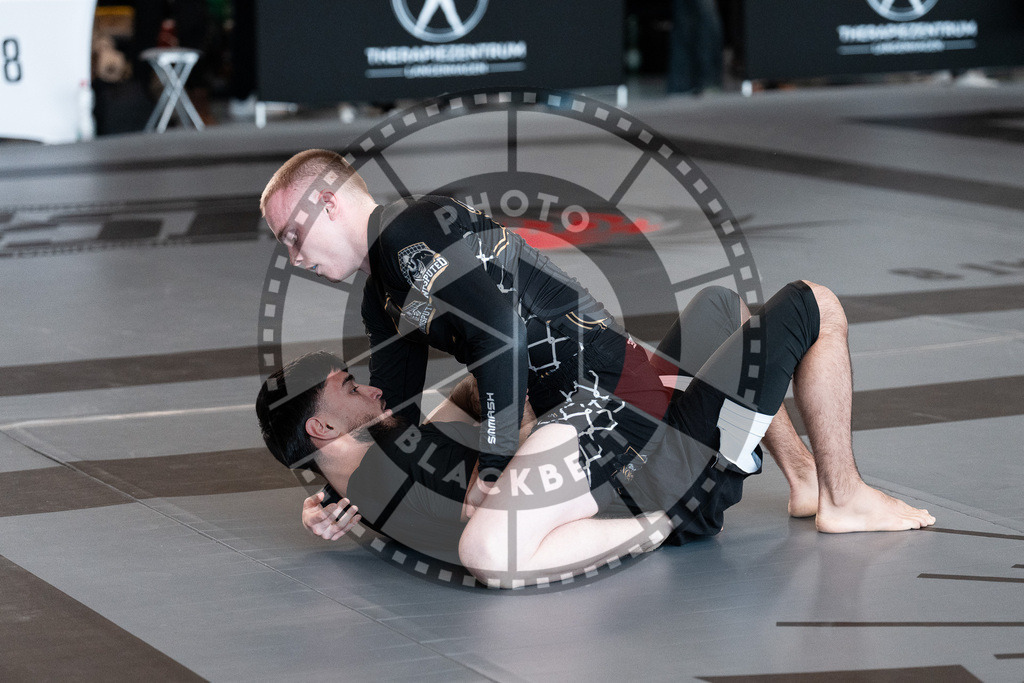 20251129PBB7610 | Fighters compete during the luta livre competition ILLCS XI winter edition on November 29, 2025 in Hannover, Germany.