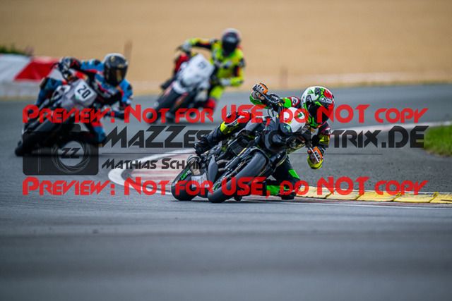 MaZZes_FotoMatrix_220723_5708 | IDM1000