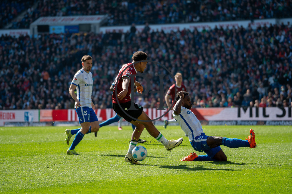 Hannover 96 vs 1. FC Magdeburg – 2. Bundesliga – 29.03.2025 | Szene aus dem 2. Bundesliga-Spiel des 27. Spieltags zwischen Hannover 96 und dem 1. FC Magdeburg am 29. März 2025 in der Heinz von Heiden Arena in Hannover. Endstand: 0:0. Fotografiert von Philipp Heist. - Realisiert mit Pictrs.com