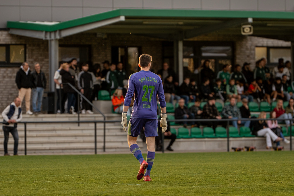 Fußball I Herren I Saison 2025-2026 I Landesliga Weser-Ems I 23. Spieltag I SFN Vechta - BW Lohne II I 00249 | jns.sportfotos - Realisiert mit Pictrs.com