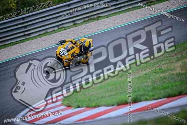 pubi7455 | Professionelle Fotos von Sportveranstaltungen, aber auch Hochzeiten und anderen Events. - Realisiert mit Pictrs.com