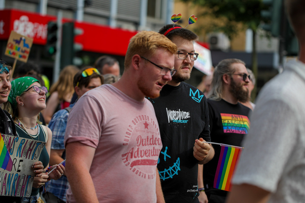 CSD_Moers_190725_037 | Bildergalerie von Sport-Ereignissen aber auch von weiteren spannenden Dingen - nicht nur vom Niederrhein. In Anlehnung an den bekannten Spruch von Hanns Dieter Hüsch heißt das Motto: "Niederrhein ist überall".  - Realisiert mit Pictrs.com