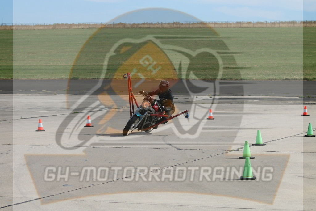 IMG_3872 | gh-motorradtraining-foto.de - Realisiert mit Pictrs.com