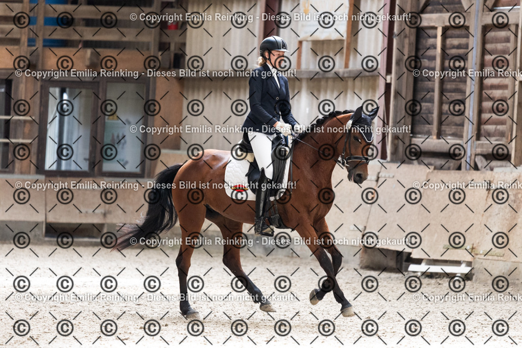 CL5A1497 | Emilia Reinking Fotografie - Realisiert mit Pictrs.com