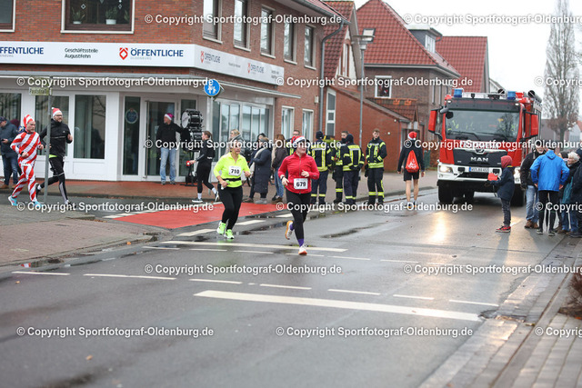 WMLA3456 | Bildershop "Sportfotograf-Oldenburg" mit Fotos von Sportevents in Oldenburg und Umzu. - Realisiert mit Pictrs.com