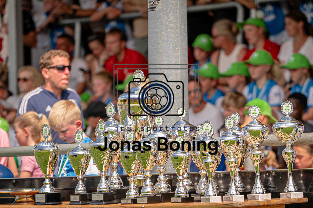 Fußball I E-Junioren I Saison 2025-2026 I OM-Cup Lüsche I Sonntag  I 24459 | jns.sportfotos - Realisiert mit Pictrs.com
