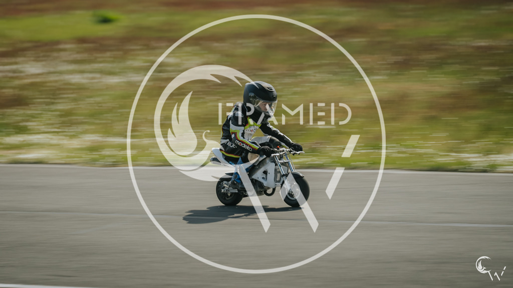 modeka-8 | cw-framed
