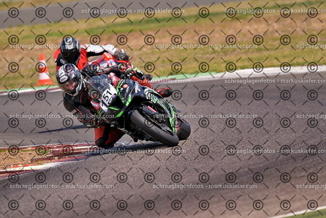 26bt05-1837 | markuskiefer.com - Realisiert mit Pictrs.com