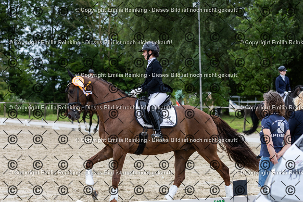 CL5A8508 | Emilia Reinking Fotografie - Realisiert mit Pictrs.com