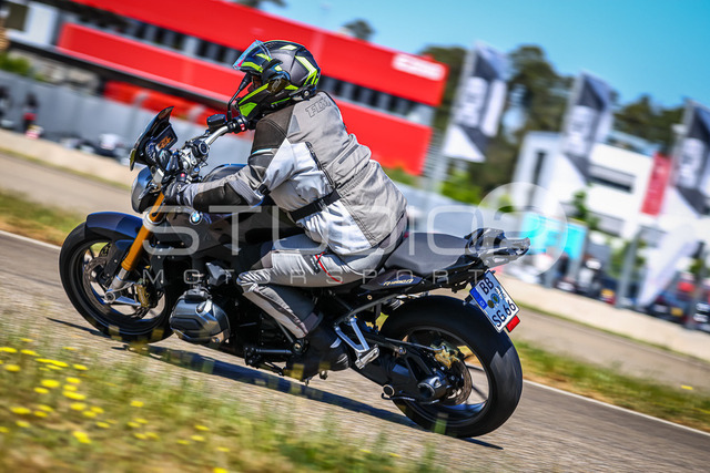 0335-260509DCB-058_335 | Deine Full-Service-Agentur für ✔️Videoproduktionen und ✔️Motorsportfotografie Jetzt Angebot anfragen!