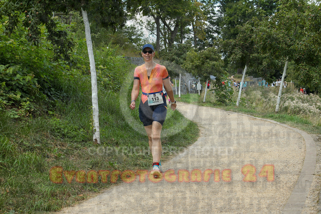 250824_1300_EX1_1139 | Sportfotografie im Rhein-Sieg Kreis, Köln, Bonn, NRW, Rheinland Pfalz, Hessen, etc. Unser Tätigkeitsfeld umfasst den Laufsport vom Volkslauf über den Marathon, Duathlon, Triathon bis zum Ultralauf wie Kölnpfad Ultra oder Schindertrail.