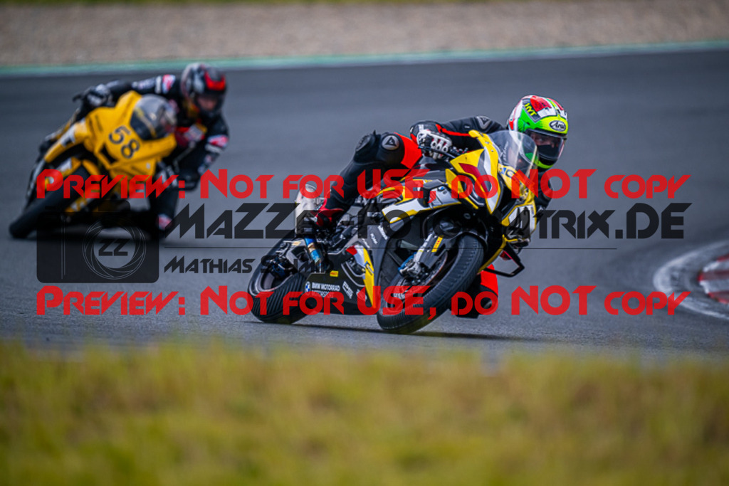 MaZZes_FotoMatrix_220521_1277 | Fotograf Mathias Schmid
Sportfotograf,
Eventfotograf,
Hochzeitsfotograf,
Portraitfotograf