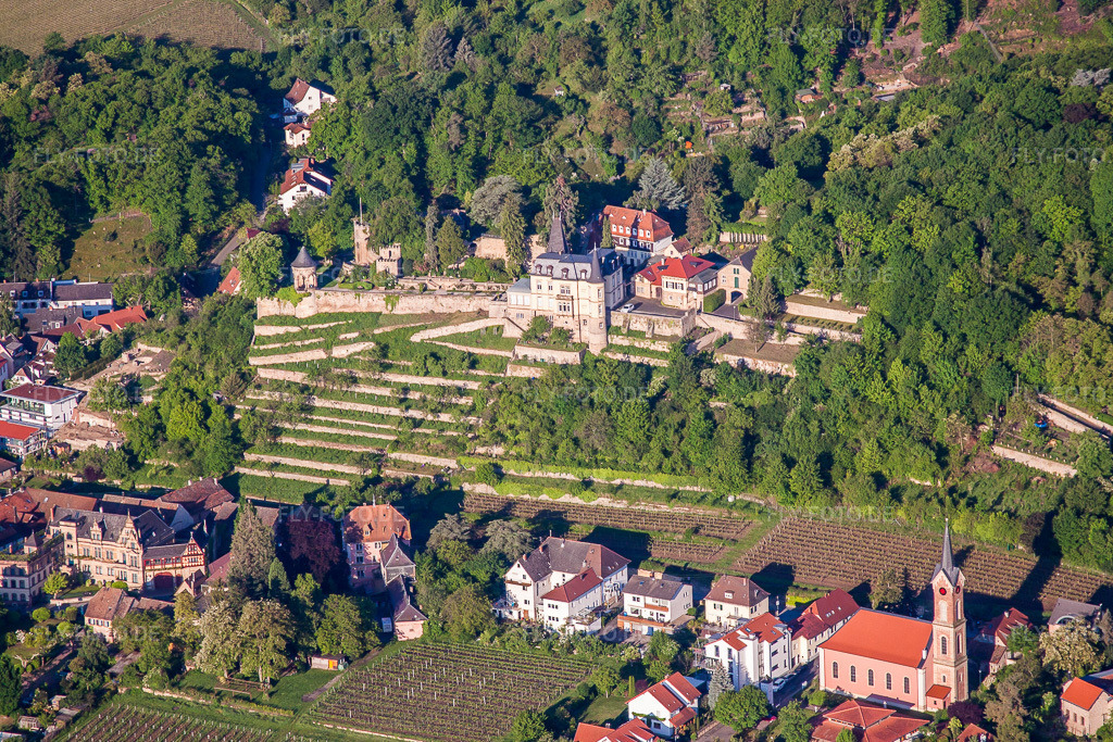 Luftbild: Burg Winzing und Haardter Schlössel in Neustadt an der Weinstraße im Bundesland Rheinland-Pfalz in Deutschland. Foto: IMG_64664.jpg vom 04.05.2014 durch Werner Riehm/FLY-FOTO.de