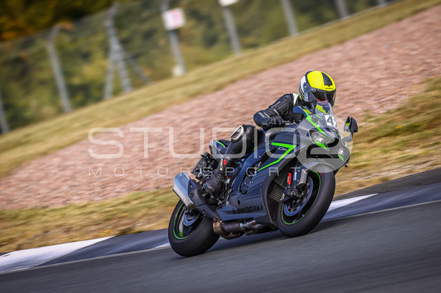 0042-260815BB-017_42 | Deine Full-Service-Agentur für ✔️Videoproduktionen und ✔️Motorsportfotografie Jetzt Angebot anfragen!