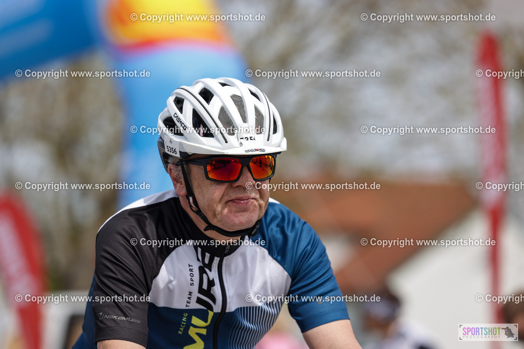 VJ__9290 | Neusiedlersee Radmarathon 2026@sportshot_your_pictrs #yourpictures#roadtowm2029 #nrm #neusiedlerseeradmarathon #neusiedlersee #neusiedlerseetourismus #burgenland #mörbisch #nrm26 #burgenlandtourismus #voglundco #poweredbyburgenlandtourismus #radsport #rad #marathon #ucigranfondo #visitburgenland #ucigranfondoworldseries