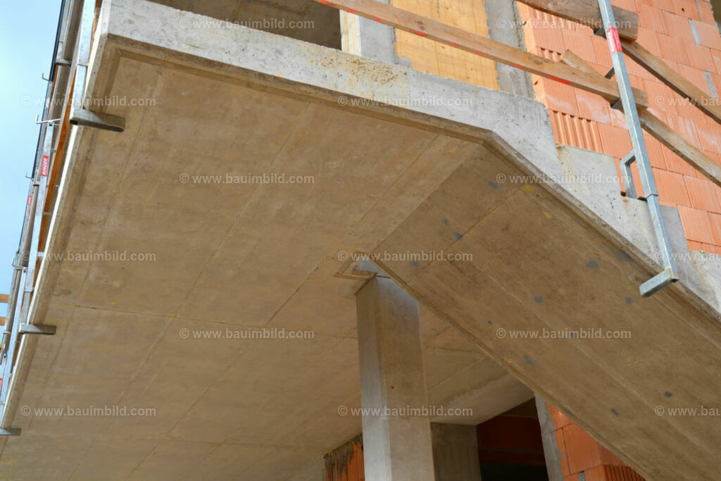 bib-lg04-sonstige-betonarbeiten-0768 | Nach LV-Leistungsgruppen sortierte Detailfotos über den Bau eines Hauses. Alle Hausbau-Bilder direkt vom Urheber und Autor der Website Haus-Selber-Bauen.com
