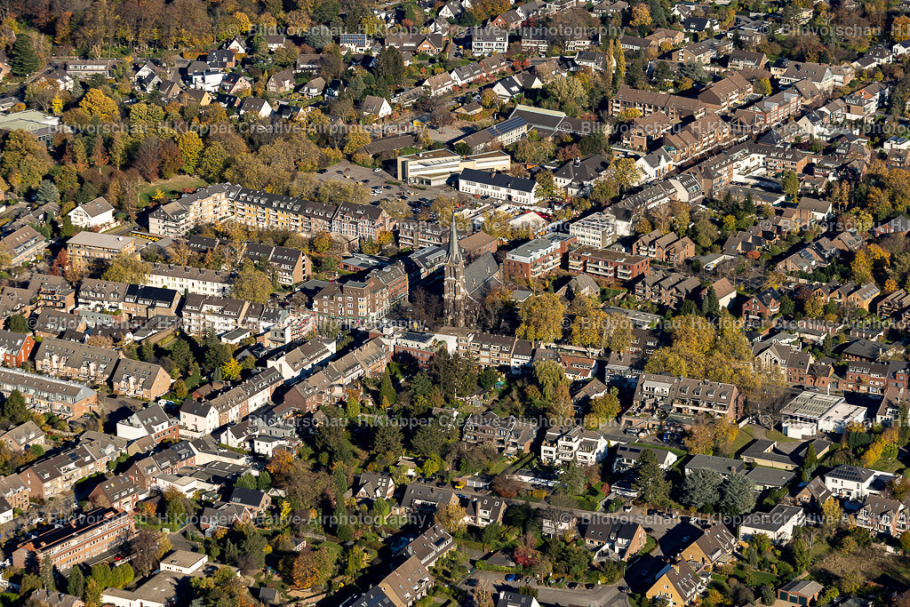 Meerbusch-Buederich-Necklenbroicher Str.-Dorfstraße-8810 | Luftbildfotografie Hermann Klöpper - Realisiert mit Pictrs.com
