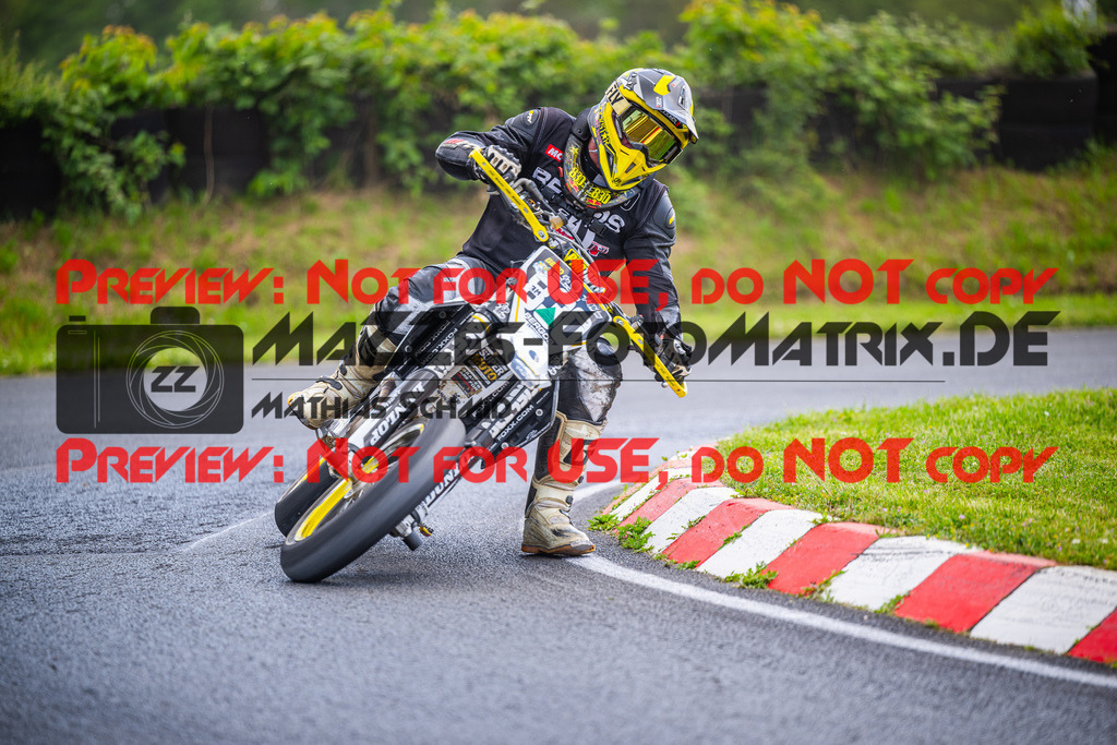 MaZZes_FotoMatrix_240510_6021986_1993 | S3