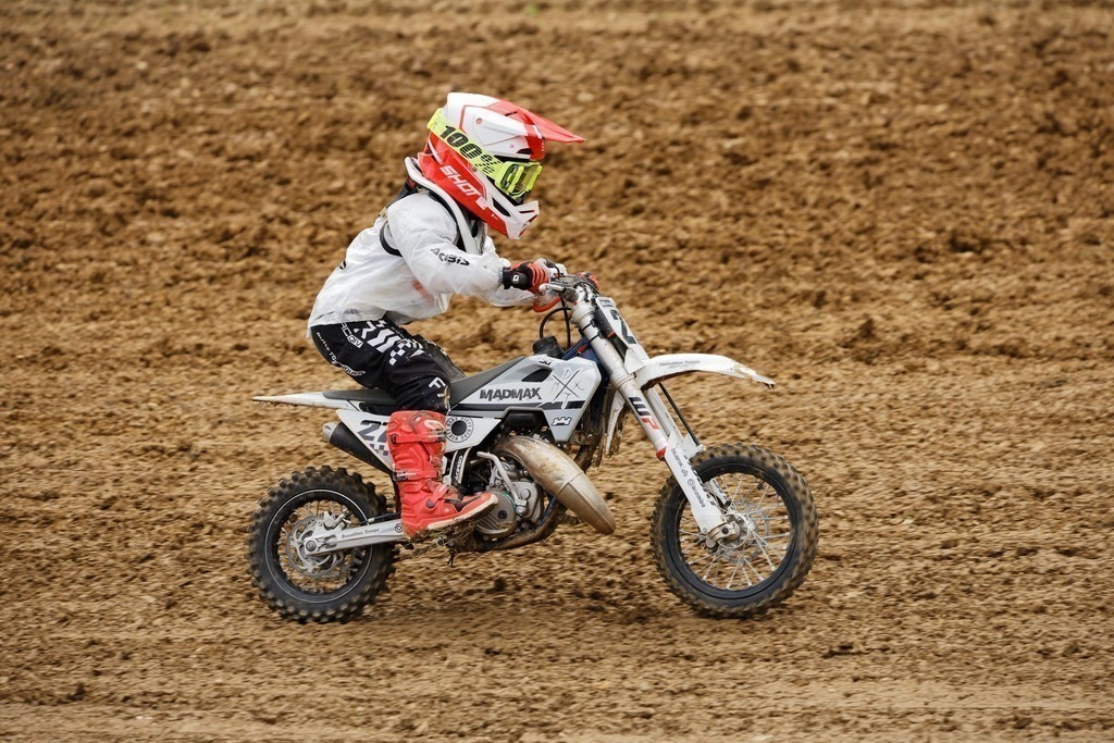 Motocross_Gerstetten_250802_2374 | Fotopresso – Sportfotografie in Heidenheim & Umgebung. Professionelle Sportfotografie für unvergessliche Momente. Dynamische Action-Shots, emotionale Szenen & hochwertige Bilder. - Realisiert mit Pictrs.com