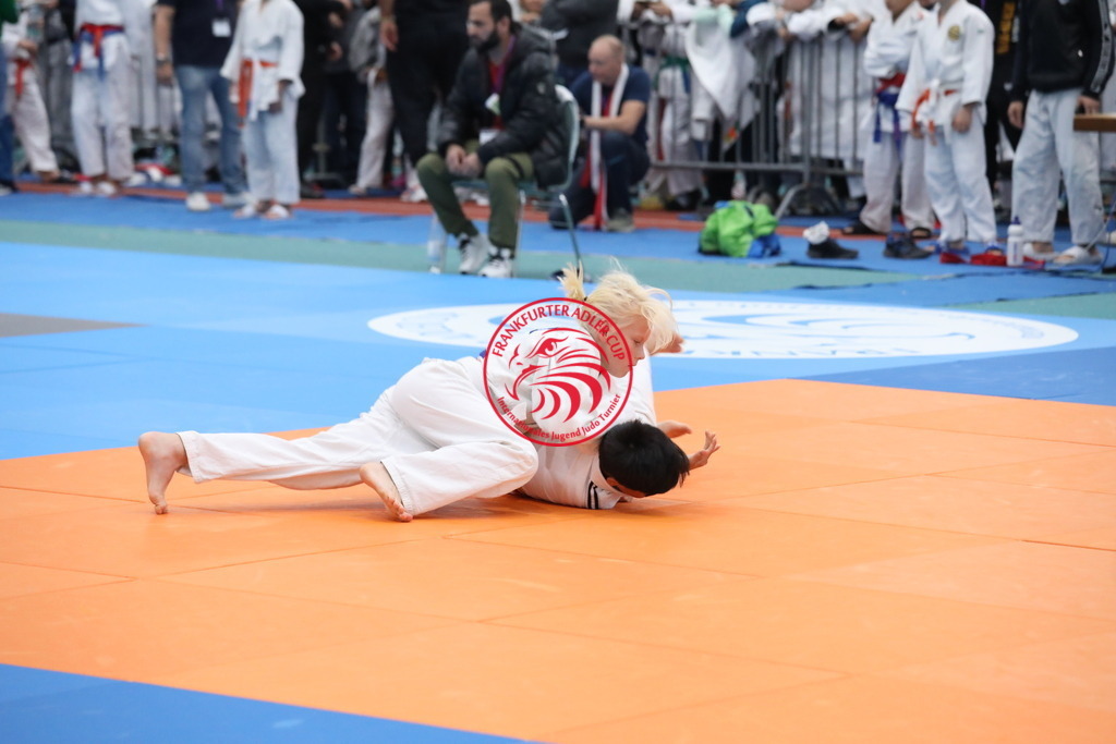 1J7A3270 | Fotos vom Adler Cup - Pictures from Adler Cup

Hier findet Ihr alle Eindrücke und großen Momente der Adler Cup Wochenenden. Here you will find all impressions and great moments of the Adler Cup weekends. - Realisiert mit Pictrs.com