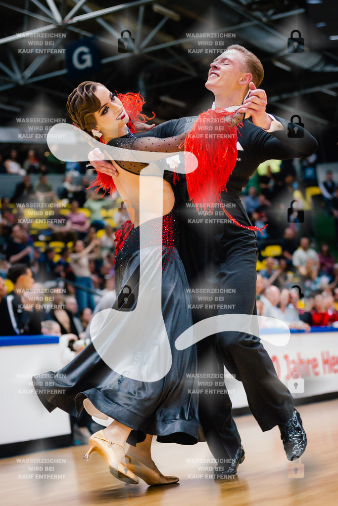 Hessen Tanzt WDSF International Open Standard 4th (48) Erik Kem _ Viktoria Grushevskaja (TTC München)-2025-05-17-0299 | Webshop for digital downloads and prints of dance sport, event & show photographer Julian Link - Realisiert mit Pictrs.com