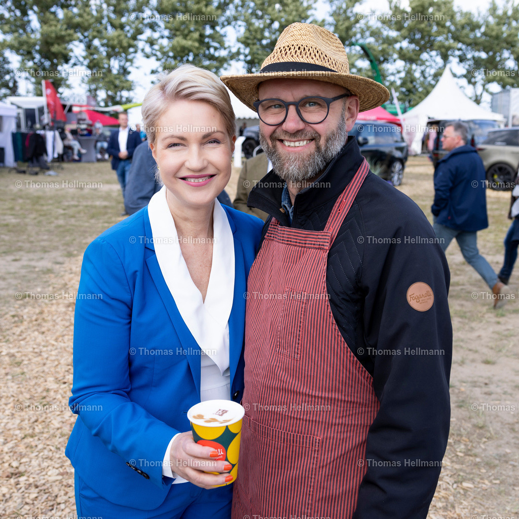 TH_Manuela Schwesig_ Maik Rohleder_28812 | DKB Pferdewochen Hohen Wieschendorf am 24.05.25 in Hohen Wieschendorf, Manuela Schwesig, Maik Rohleder
