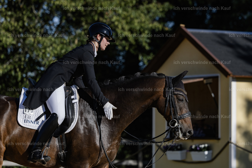 FHC2026_P09_173_18771 | Fichtenhof Classics 2026 – Grand Prix de Dressage - VOLTAIRE Design Preis, Reitanlage Fichtenhof, Sch ftlarn