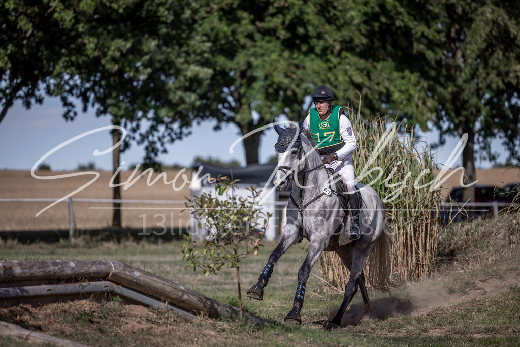20260906-_3LI6467 | Tierfotografie Pferde, Hunde, Katzen, Haustiere.
Turnierfotografie Reitturniere, Reiten, Springreiten, Dressur in Hanau, dem Main-Kinzig-Kreis und dem Rhein-Main- Gebiet um Frankfurt