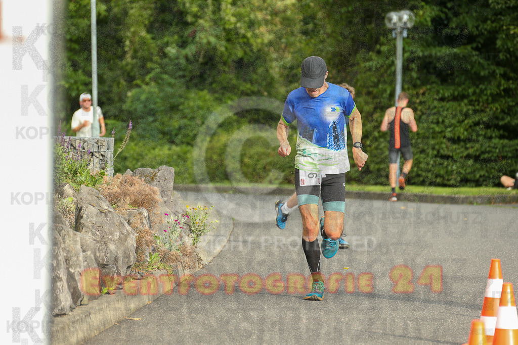 250801_1901_EX1_6885 | Sportfotografie im Rhein-Sieg Kreis, Köln, Bonn, NRW, Rheinland Pfalz, Hessen, etc. Unser Tätigkeitsfeld umfasst den Laufsport vom Volkslauf über den Marathon, Duathlon, Triathon bis zum Ultralauf wie Kölnpfad Ultra oder Schindertrail.