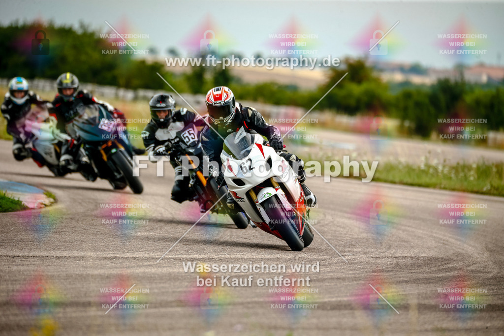 Chambley Juli-2398 | Hier findet Ihr Bilder von Touristenfahrten auf der Nürburgring Nordschleife oder von anderen Veranstaltungen die ich besucht habe. Viel Spass beim Durch Schauen 