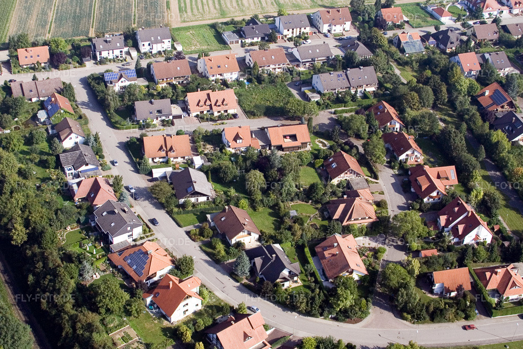 Luftbild: Burgenring in Kandel im Bundesland Rheinland-Pfalz in Deutschland. Foto: IMG_3687.jpg vom 07.09.2006 durch Werner Riehm/FLY-FOTO.de