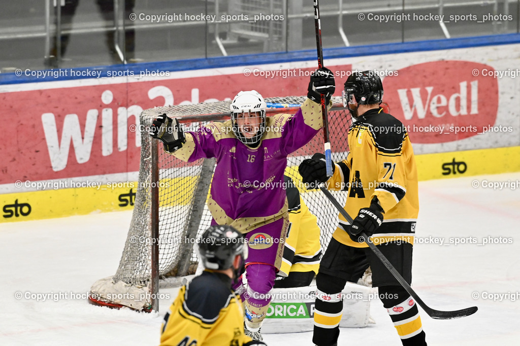 EC Kellerberg vs. EC Arnoldstein | Jubel #16 Tischner Lukas EC Kellerberg, #71 Bachlechner Markus EC Arnoldstein, EC Kellerberg vs. EC Arnoldstein, EC Kellerberg vs. EC Arnoldstein am 03.02.2025 in Villach (Stadthalle Villach), Austria, (Photo by Bernd Stefan)