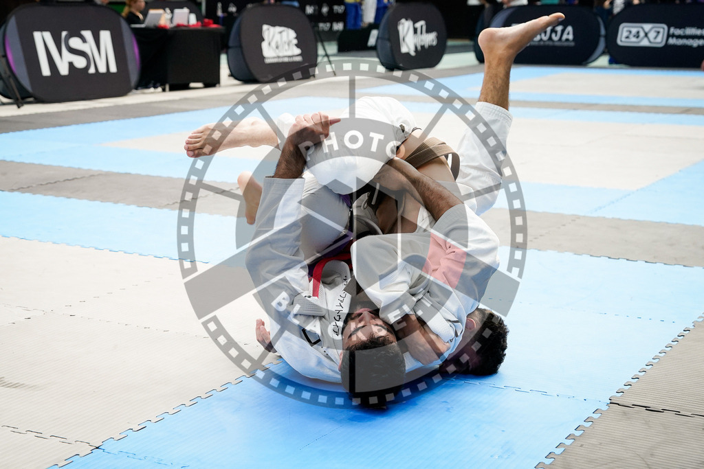 20250920PBB1313 | Athletes compete during the AJP Tour Hamburg International Jiu-Jitsu Championship, on September 20, 2025 in Hamburg, Germany. © Chiara Dazi / photoblackbelt