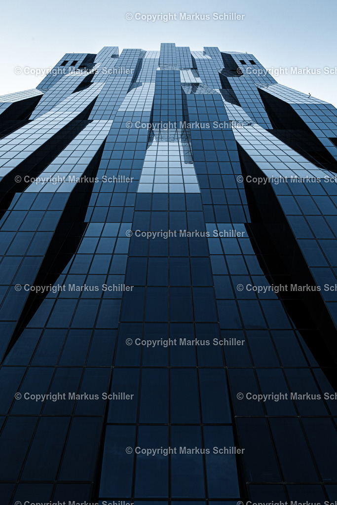 DC Tower Wien | markus-schiller - Realisiert mit Pictrs.com