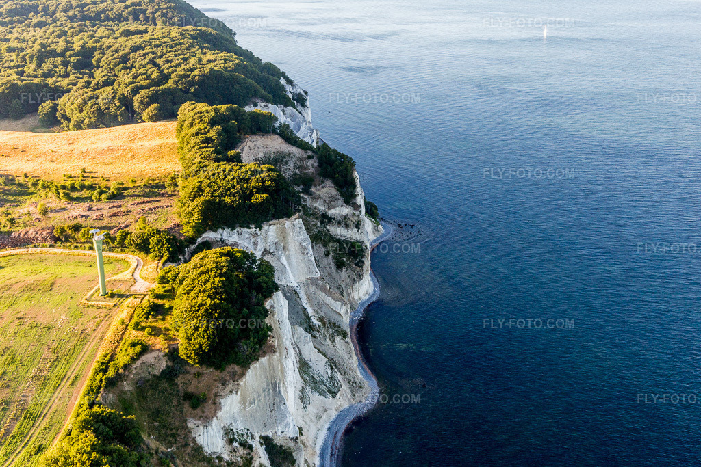 Aerial view: View of the town in Borre in the state Zealand, Denmark. – Photo: IMG_108576.jpg taken on 07/04/2018 by Werner Riehm/FLY-FOTO.com – Resolution of the original: 5472 x 3648 px