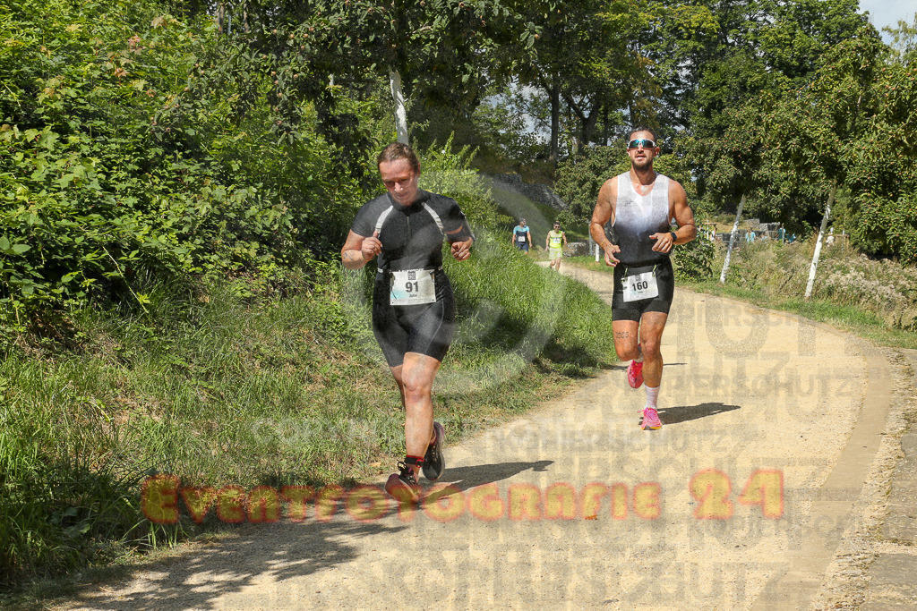 250824_1238_EX1_0052 | Sportfotografie im Rhein-Sieg Kreis, Köln, Bonn, NRW, Rheinland Pfalz, Hessen, etc. Unser Tätigkeitsfeld umfasst den Laufsport vom Volkslauf über den Marathon, Duathlon, Triathon bis zum Ultralauf wie Kölnpfad Ultra oder Schindertrail.