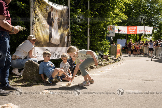 Eierlesen 2026 | Sie wurden bei einem Event oder Sportanlass fotografiert? Hier finden sie ihre Bilder! - Realisiert mit Pictrs.com