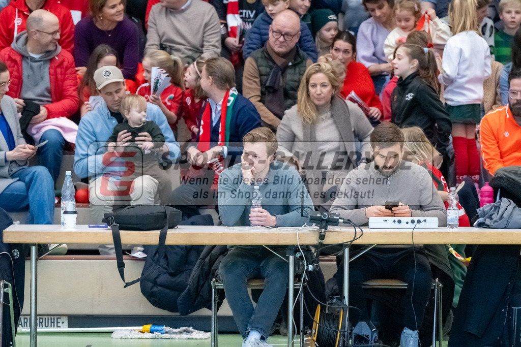 HK_20250118_101720 | 1/4 Finale 1. Bundesliga Halle Herren Crefelder HTC - Zehlendorfer Wespen am 18.1.2025 Halle Glockenspitz, Krefeld ,
