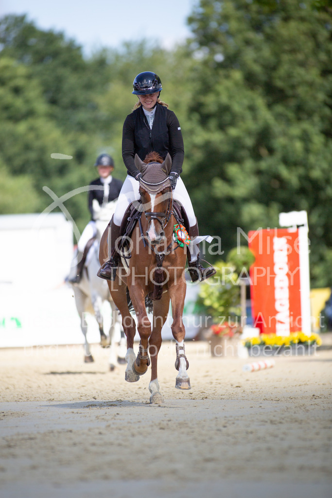 230729_BHO_Springprf.-A2_2Abtl_046 | Deine schönsten Turniermomente als professionelle Fotos! Entdecke hochwertige Pferdesport-Fotografie im Online-Shop. Jetzt Fotos finden & bestellen!