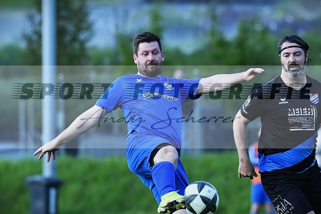 aaaaBlunschyDSC_3001 | Kaufen Sie Sportbilder im Onlineshop von Andy Scherrer Sportfotografie. Faszinierende Bilder von Sportevents aus der ganzen Schweiz. Fussball, Frauenfussball, Unihockey, Handball, Schwingen und weiteren Sportarten. - Realisiert mit Pictrs.com