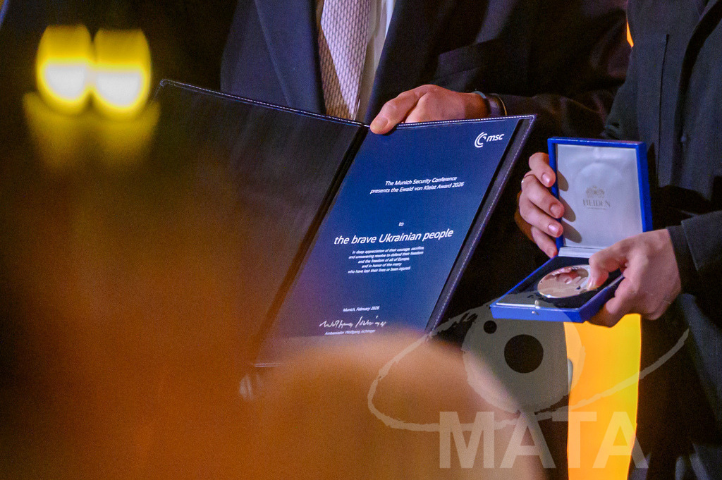 _DWI5443 | Der diesjährige Ewald-von-Kleist-Preis wird am Rande der Münchner Sicherheitskonferenz 2026 an das ukrainische Volk vergeben. München, 14.02.2026 Bayern Deutschland - Realized with Pictrs.com