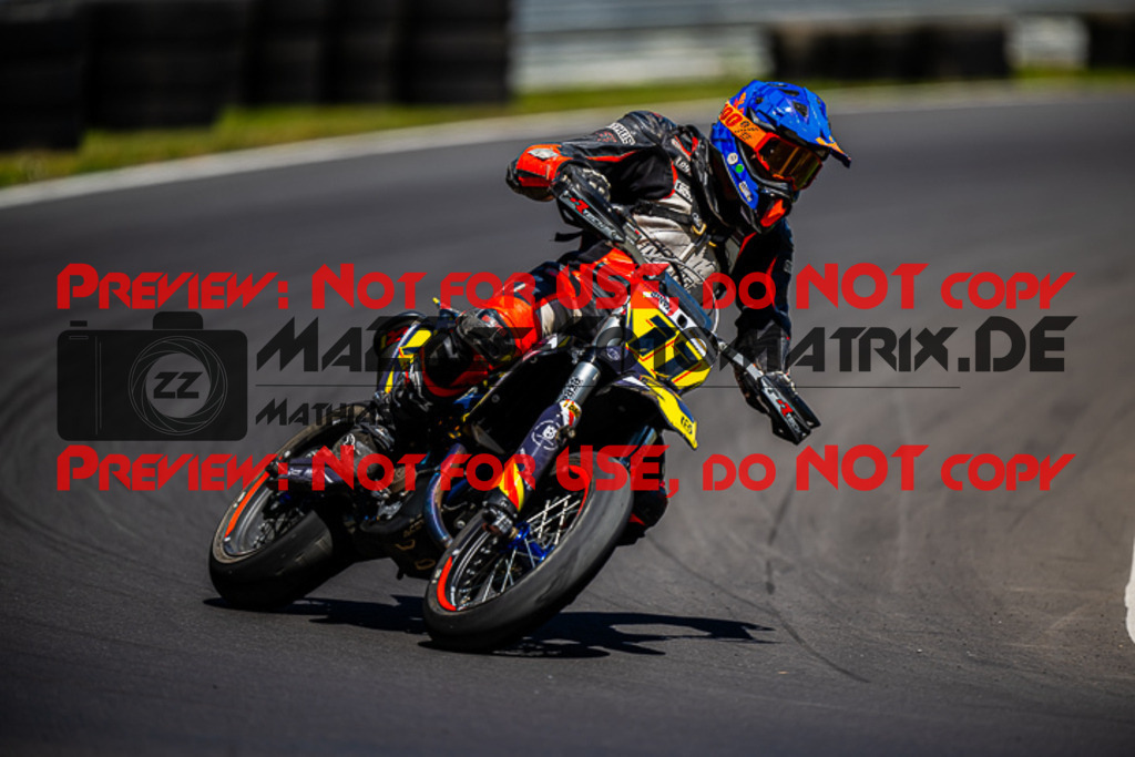 MaZZes_FotoMatrix_220702_8610 | S2