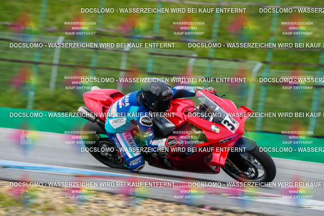 2026_05_01_PBK_13978_LRX | Sportfotografie; SlowMotion; Video; Rennstrecke; Hafeneger; Speer; Racing; RSE; BMW; CBO; Trackday; Motorsportarena; Hockenheimring; Brno; Most; Barcelona; Valencia
