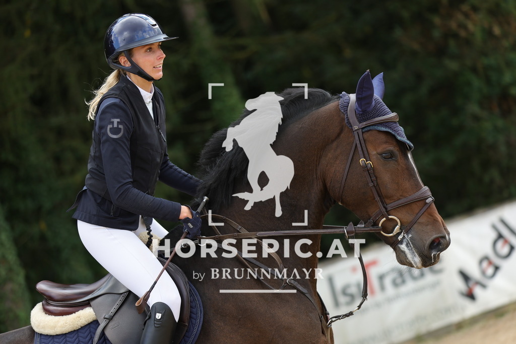 0P6A3285 | Willkommen bei Brunnmayr - Design & Fotografie – Ihrem Spezialisten für Reitturniere und Pferdeveranstaltungen in Oberösterreich, Salzburg und Bayern! Seit über 17 Jahren sind wir leidenschaftlich dabei.