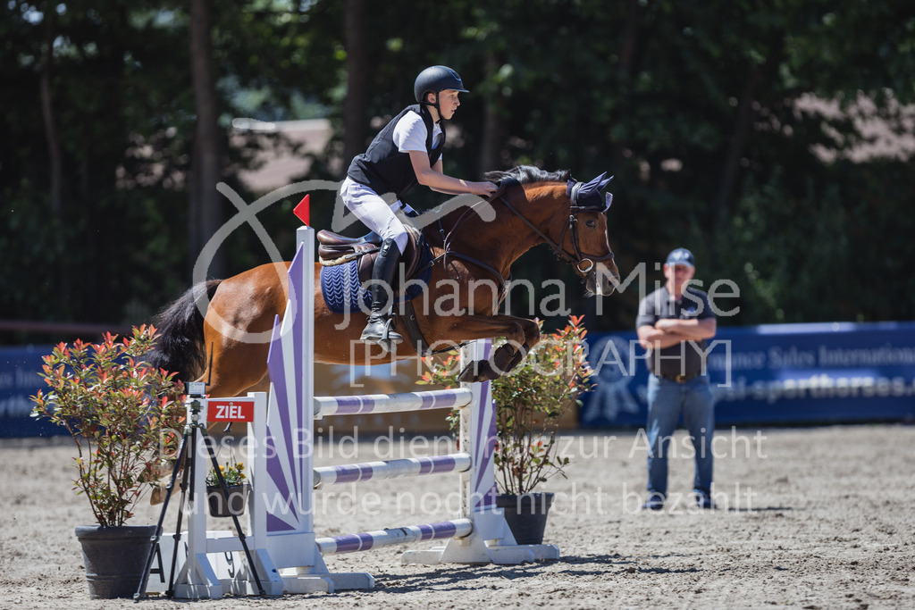 230610_Mühlen_A-Spr2-801 | Deine schönsten Turniermomente als professionelle Fotos! Entdecke hochwertige Pferdesport-Fotografie im Online-Shop. Jetzt Fotos finden & bestellen!