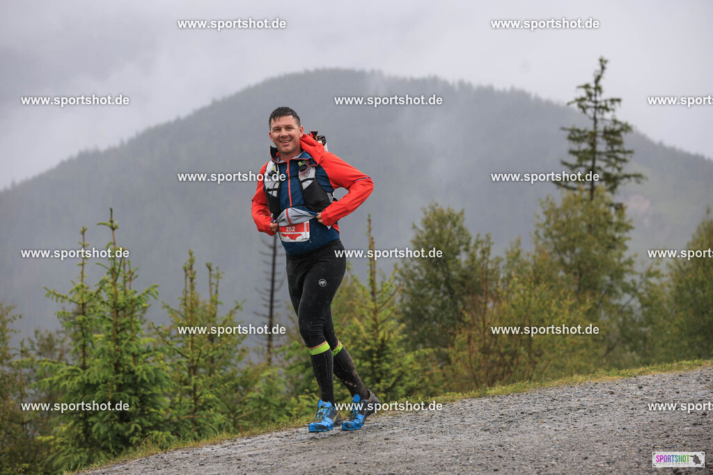 007A2585 | Rund um das Thema Sport-Event-Fotografie & individuelle Teilnehmerfotos. Jeder Teilnehmer wird fotografiert.