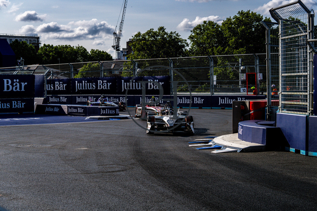 Formel E E-Prix London 2025 | ABB FIA Formula E Championship 2024/25 – Season finale in London, ExCeL London - Realisiert mit Pictrs.com