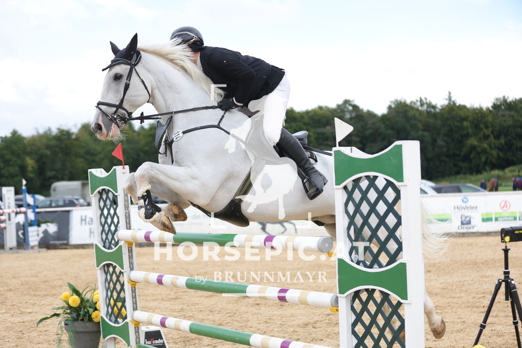 0P6A8807 | Willkommen bei Brunnmayr - Design & Fotografie – Ihrem Spezialisten für Reitturniere und Pferdeveranstaltungen in Oberösterreich, Salzburg und Bayern! Seit über 17 Jahren sind wir leidenschaftlich dabei.