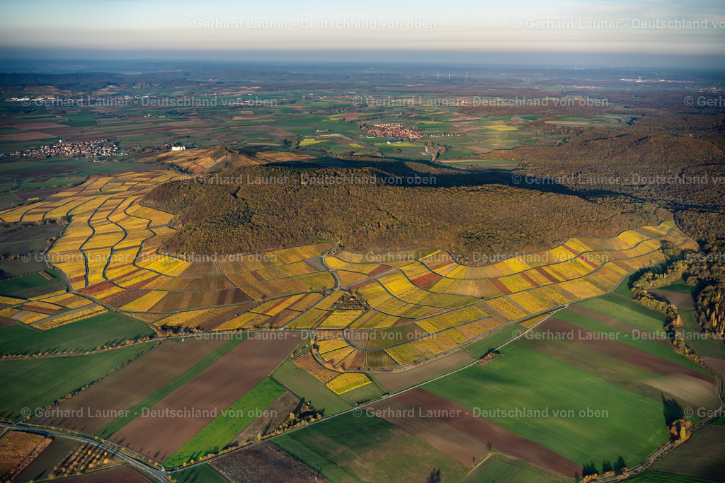 4042444 | Weinbergslandschaft an der Mainschleife bei Escherndorf und Nordheim